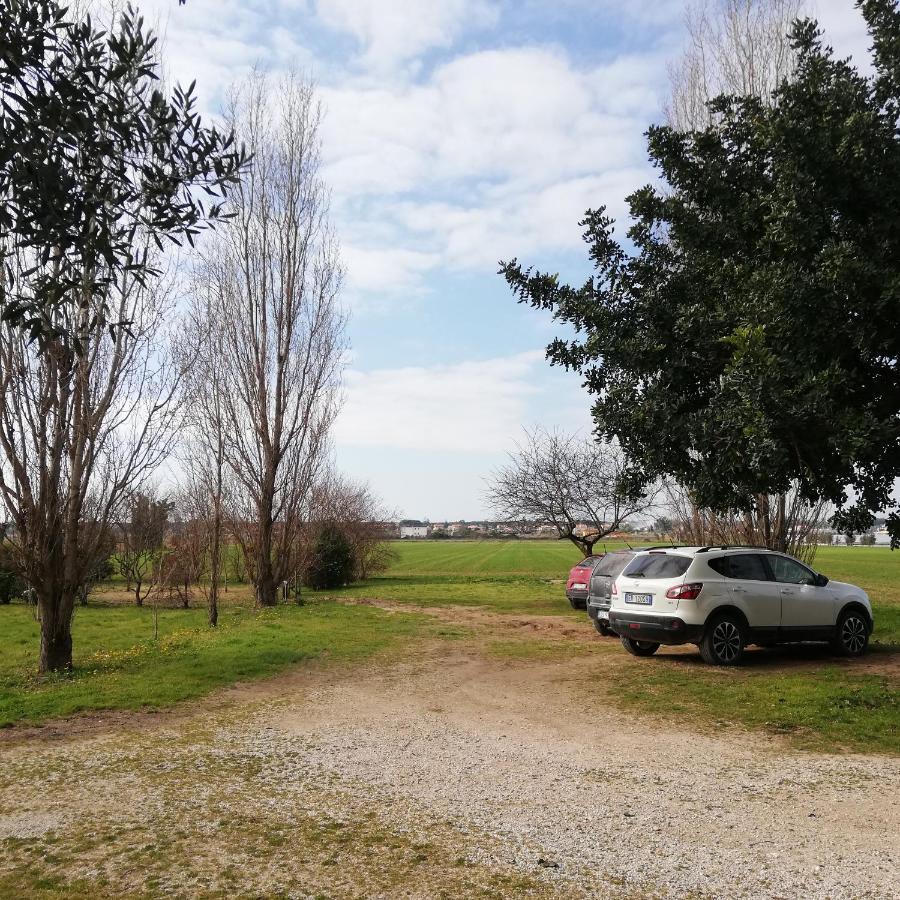 Casa Del Geco Acomodação com café da manhã Paestum Exterior foto